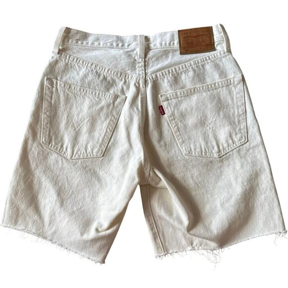 Levi’s 501 90’s Love Trip White Jean Shorts Size 24 Button Fly Raw Hem Mid Rise - Picture 3 of 12
